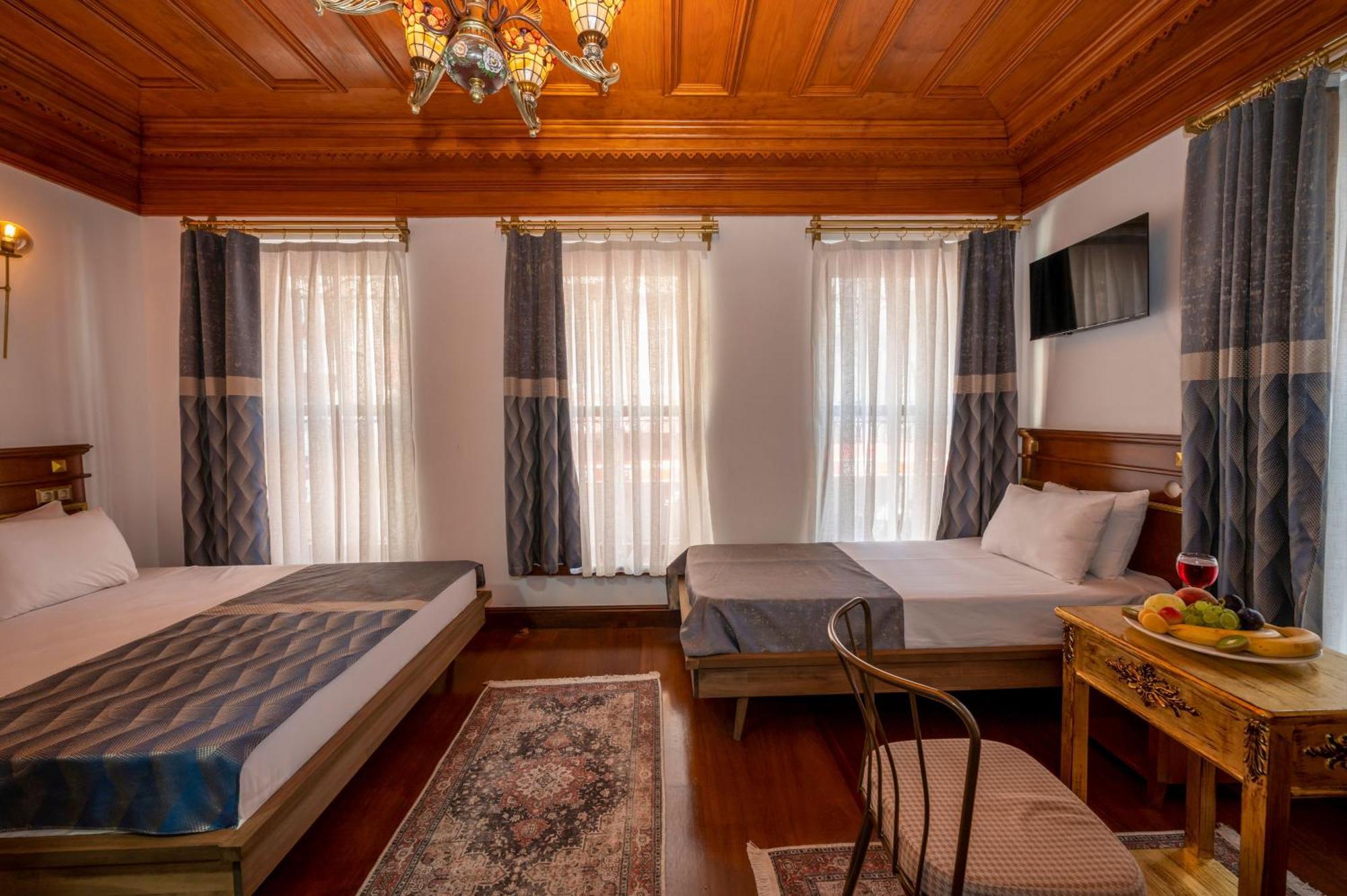 Valeria Antique 1892 Hotel Istanboel Buitenkant foto