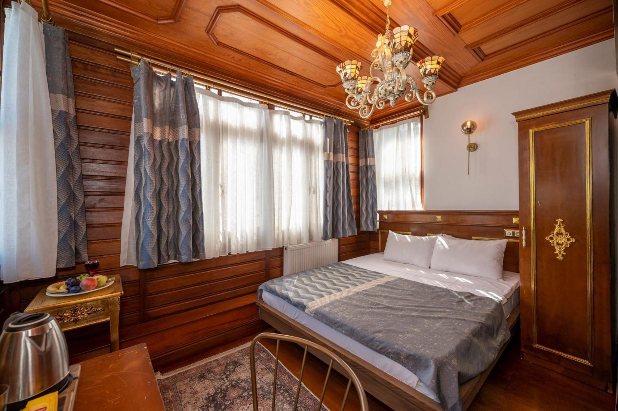 Valeria Antique 1892 Hotel Istanboel Buitenkant foto